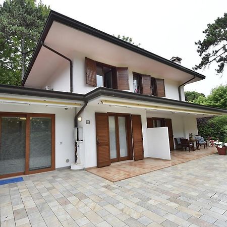La Villa Elisabeth Lignano Sabbiadoro Eksteriør billede